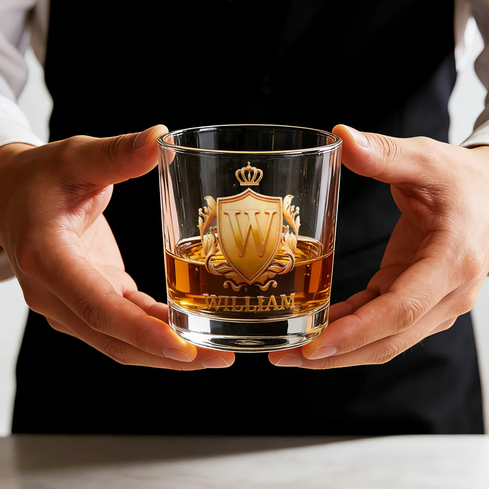 Personalised Golden Badge Initial Name Rock Whiskey Glass Old Fashioned Birthday Gift for Man Bartender Whiskey Enthusiast