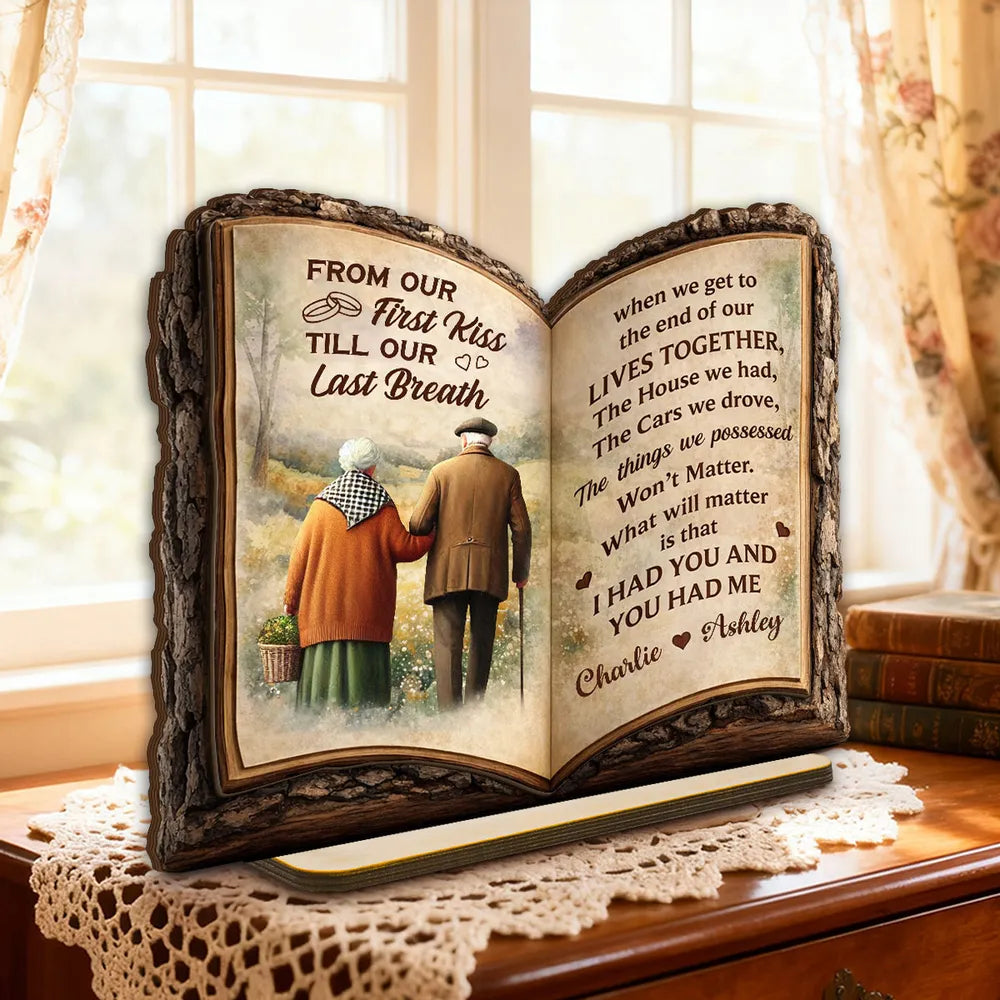 Old Couple Book Plaque - Personalized 2 Layer Standing Wooden Plaque - Gift for Couple