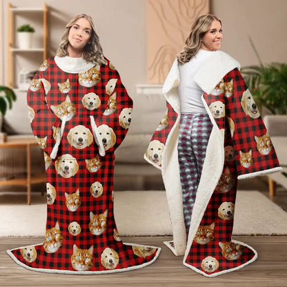 Personalized Wearable Blanket With Sleeves – Custom Photo Dog & Cat Face Blanket for Pet Lovers – Fun Gift for Birthdays, Christmas, or Cozy Winter Nights