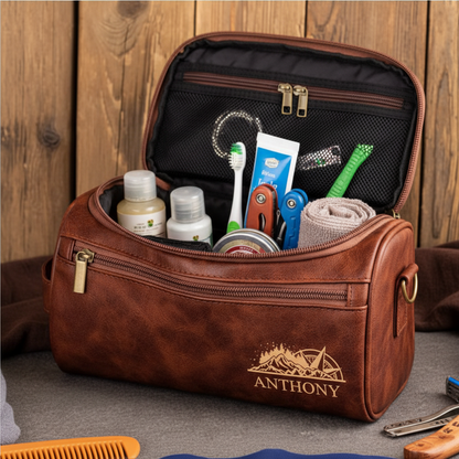 Custom Leather Toiletry Bag for Adventurers – Personalized Name & Mountain Design