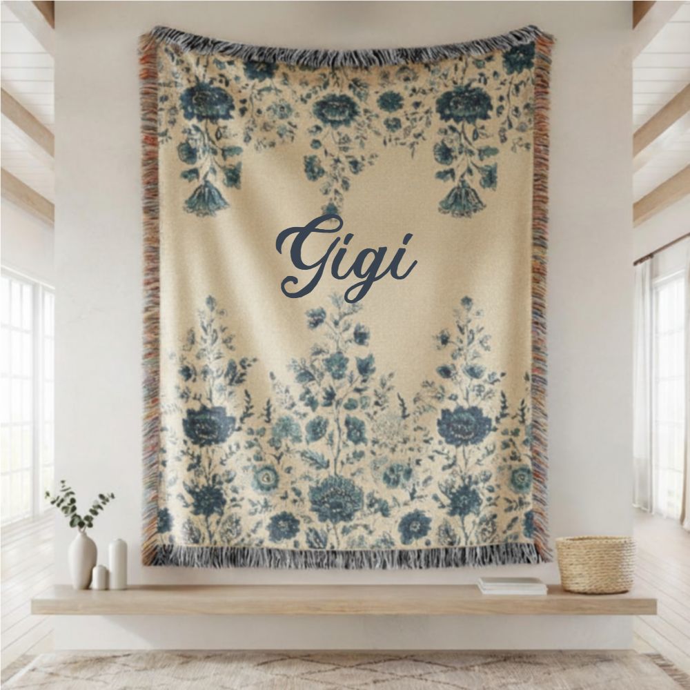 Custom Name Vintage Floral Woven Blanket – Personalized Gift for Mom, Grandma