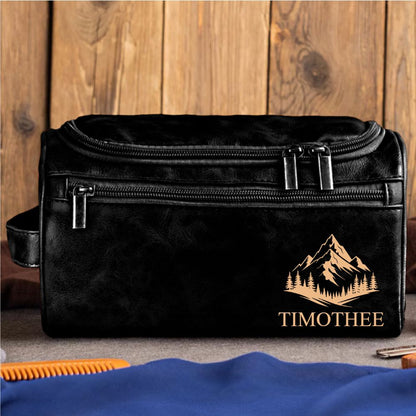 Custom Leather Toiletry Bag for Adventurers – Personalized Name & Mountain Design