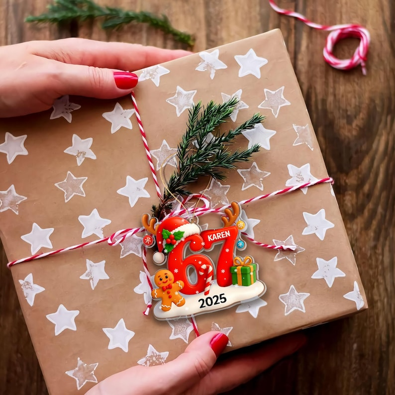 Custom Six Seven Meme Christmas Ornament – Hilarious 6 7 Teen Slang Acrylic Keepsake, Personalized Holiday Decor for Teenagers, Trendy 67 Meme Gift for Friends & Family